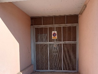 Piso y garaje en C/ Velázquez, Terrassa (Barcelona) 2