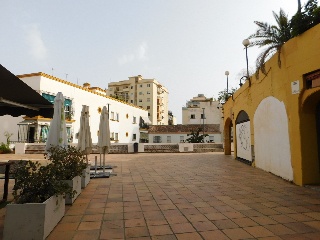Local en venta en Marbella de 100  m²