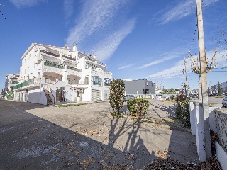 Local en venta en Castelló D'empúries de 40  m²