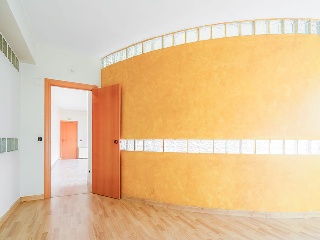 Oficina en C/ Cervantes - Gijón - 18