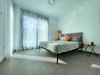 Chalet independiente de obra nueva 35