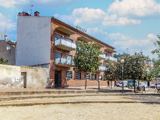 Viviendas y garaje en C/ Riera, Canovelles (Barcelona) 20