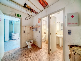 Local en C/ Lasierra Purroy, Zaragoza 26