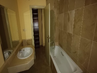 Piso en C/ Aixa La Horra, Granada 17