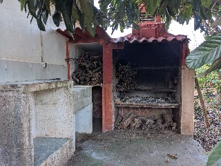 Suelo rústico con edificación en Llaurí 11