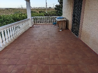 Suelo rústico con edificación en Llaurí 15