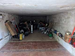 Suelo rústico con edificación en Llaurí 40