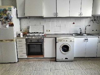 Piso en Ador 5
