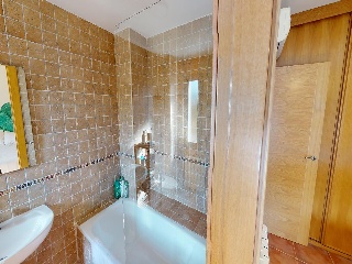 Chalet adosado en Paraje de Arroyo Vil 28