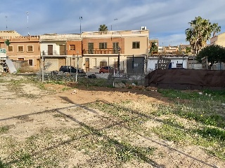 Solar urbano en Rocafort 3