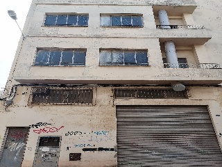 Edificio-Nave en Benetússer 26