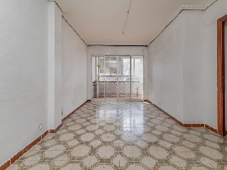 Piso en C/ Poeta Querol 4