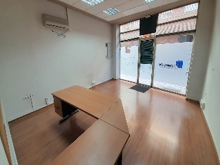 Local comercial céntrico 12