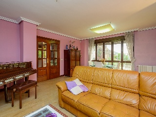 Chalet adosado en Paraje Olivares 14