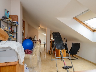 Chalet adosado en Paraje Olivares 43