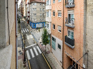 Piso en Oviedo 21
