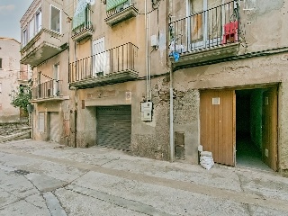 Local en Pj Sant Sebastiá 12
