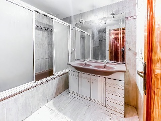 Chalet en C/ Obispo Luis Amigo 24