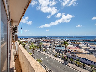 Oficina en C/ Dr Juan Domínguez Pérez  - Las Palmas de Gran Canaria -  18