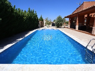 Chalet independiente en Arcas del Villar 47