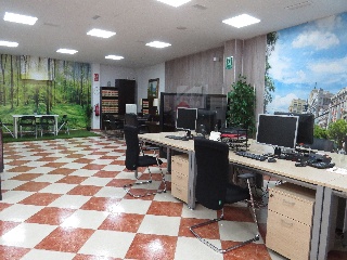 Local en venta en Azuqueca De Henares de 152  m²