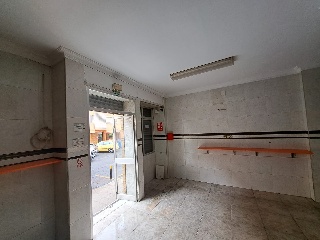 Local en Av Plateros  19