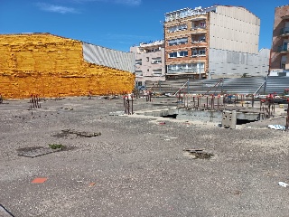 Viviendas y garajes en construcción detenida en C/ Roig i Ventura - Terrassa - 7