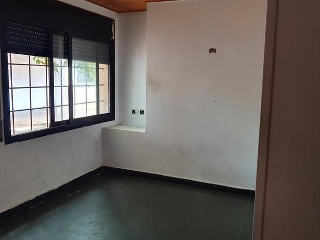 13487-0001 16