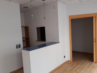 05727-0001 7