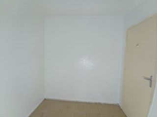 04985-0001 10