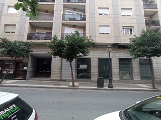 Local en venta en Huelva de 401  m²