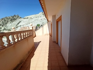 01772-0001 33
