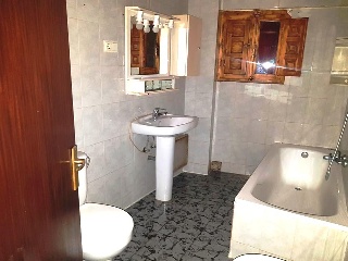 01779-0001 7