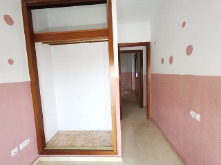 05684-0001 5