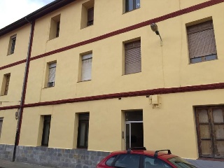 Piso en venta en Oviedo de 81  m²