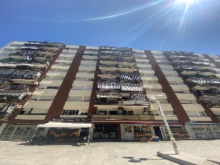 Piso en venta en Rubí de 76  m²