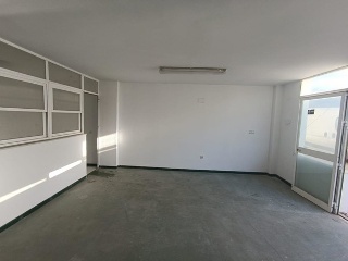 00086-0001 12