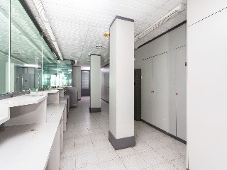 00096-0001 8