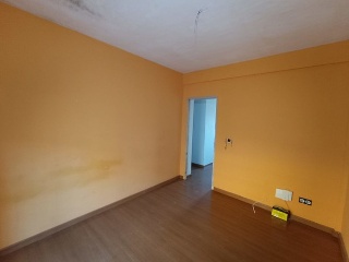 01085-0001 4