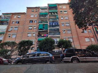 Local en venta en Terrassa de 102  m²