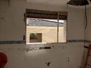 12734-0001 9