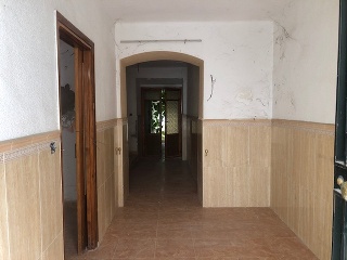 01217-0001 8
