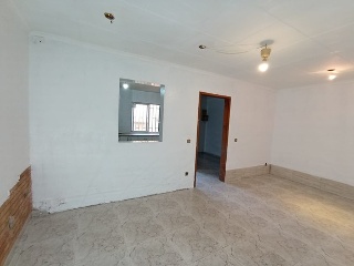 00042-0001 9