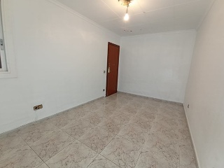00042-0001 14