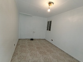 00042-0001 16