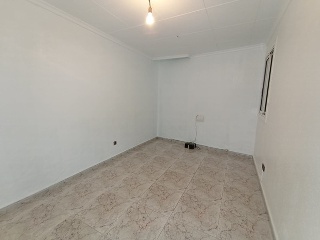 00042-0001 17