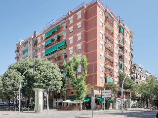 Pisos banco Badalona