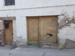 Local comercial en C/ Dels Teulissos - Cardona - Barcelona 2