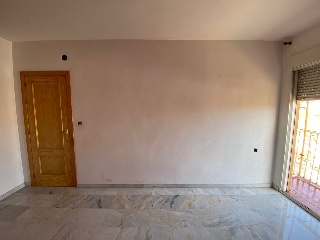 06704-0001 8