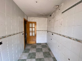 06704-0001 11